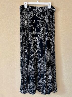 Soft Surroundings Black and White Doodle-Print Maxi Skirt Size L Cottagecore